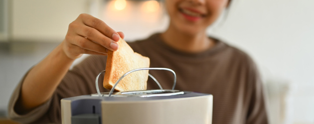 Toaster - Istock 1740347378