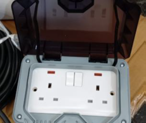 Outdoor Sockets & Extension Lead sold via eBay 