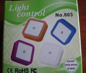 Selcouth Yyds LED Night Light sold via Amazon