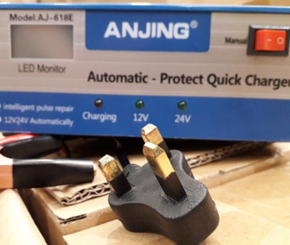 Anjing Smart Pulse Charger, AJ-61 8E