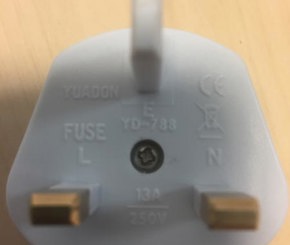 Yuadon Travel plug adaptor
