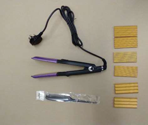 DSHOW 4 in 1 Hair Crimper sold via Amazon